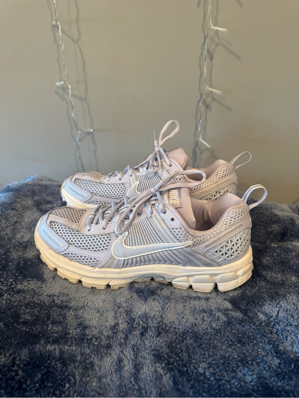 Nike Kids Light Lavender/Off-White Mesh Sneakers